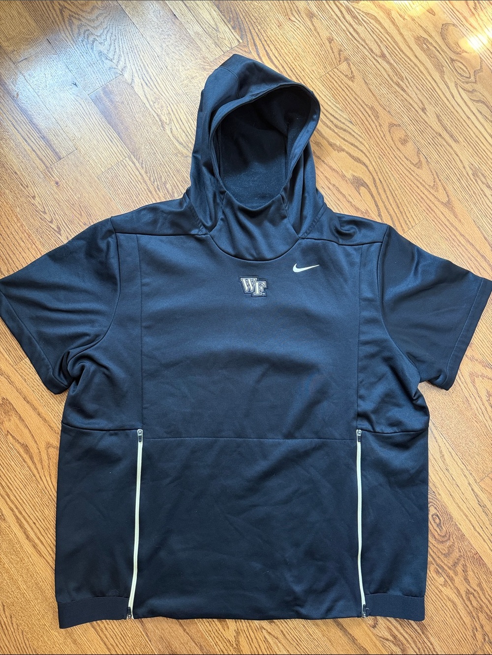 Wake Forest Demon Deacons Nike Short Sleeve Scuba Hoodie/Sweatshirt. Size XXL.